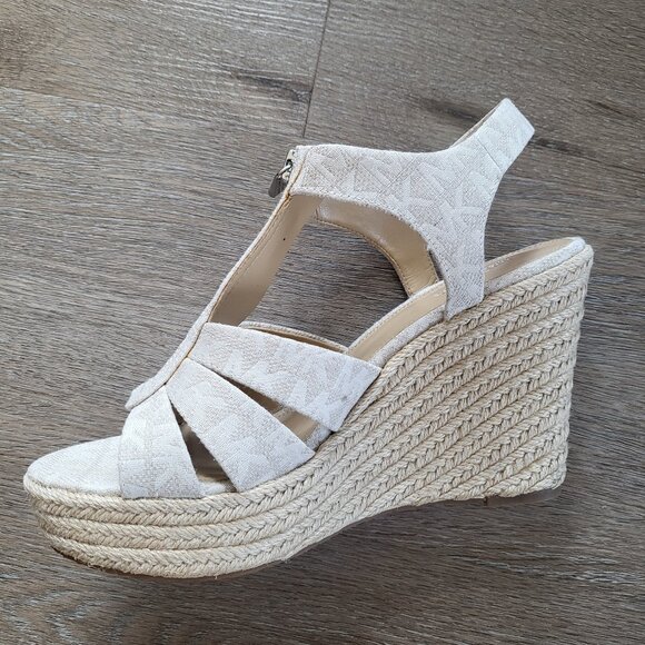 Michael Kors Berkley Platform Wedge Sandal MK Logo Cream Canvas Size 7 - Picture 4 of 16